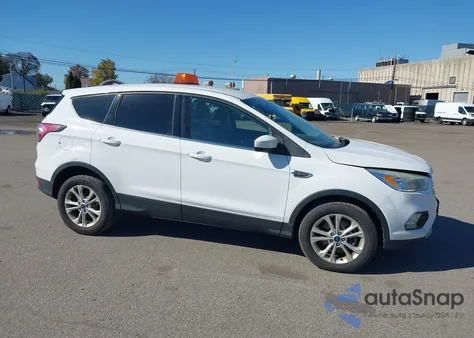 2017 Ford Escape Se z USA, uszkodzony, nr VIN 1FMCU9GD1HUA89219